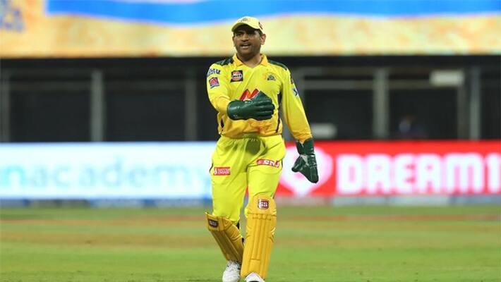 IPL 2021 MS Dhoni must play IPL 2022 before retirement says Virender Sehwag IPL 2021 MS Dhoni must play IPL 2022 before retirement says Virender Sehwag