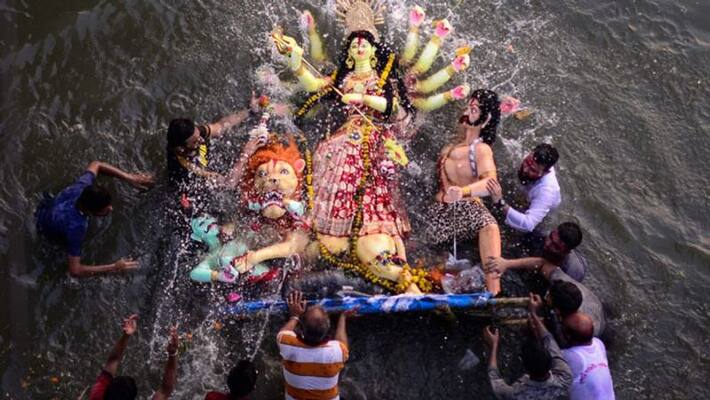 Durga Puja 2022 to the rest of the year is very auspicious for these 4 Zodiac know the reason BDD Durga Puja 2022 to the rest of the year is very auspicious for these 4 Zodiac know the reason BDD