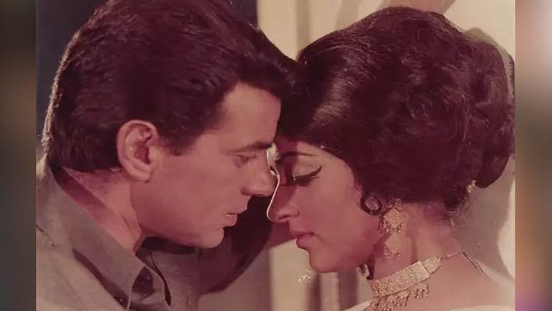 hema malini birthday once dream girl revealed about relationship with husband dharmendra