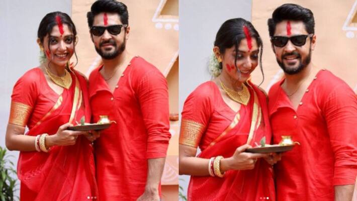 Bengali Actress Devlina kumar Shares sindoor khela photos with Gourab Chatterjee on her instagram BRD Bengali Actress Devlina kumar Shares sindoor khela photos with Gourab Chatterjee on her instagram BRD