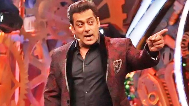 Bigg Boss 15, Jay Bhanushali abused Pratik Sehajpal, Salman Khan gets angry on him