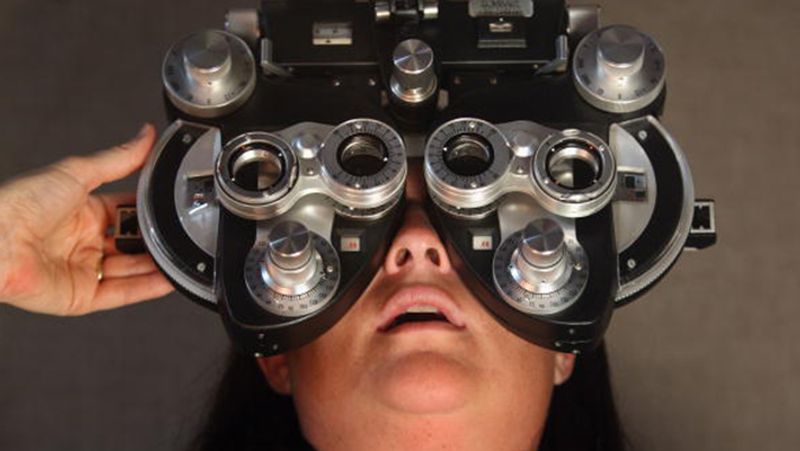 Health Tips eyes tell about many diseases like high blood pressure and others