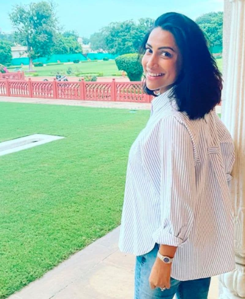 Bollywood actress Kranti redkar Wife of NCB officer Sameer Wankhede who is leading Mumbai Cruise drugs case dpl