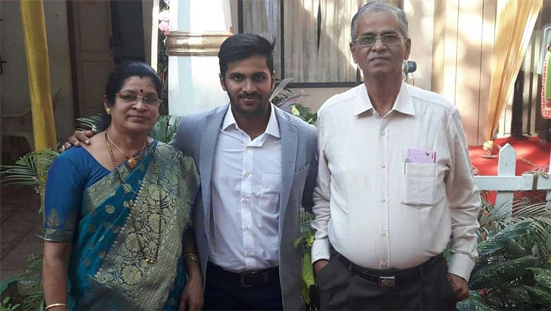 IPL 2021: CSK Star bowler Shardul Thakur birthday, know his personal and professional life