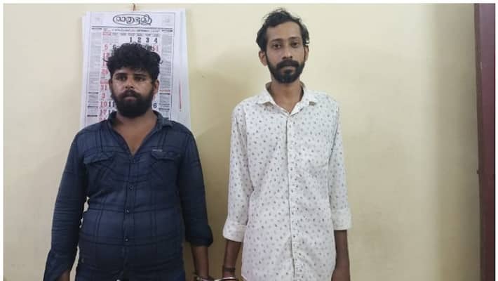 Chain snatching: two youth arrested Chain snatching: two youth arrested