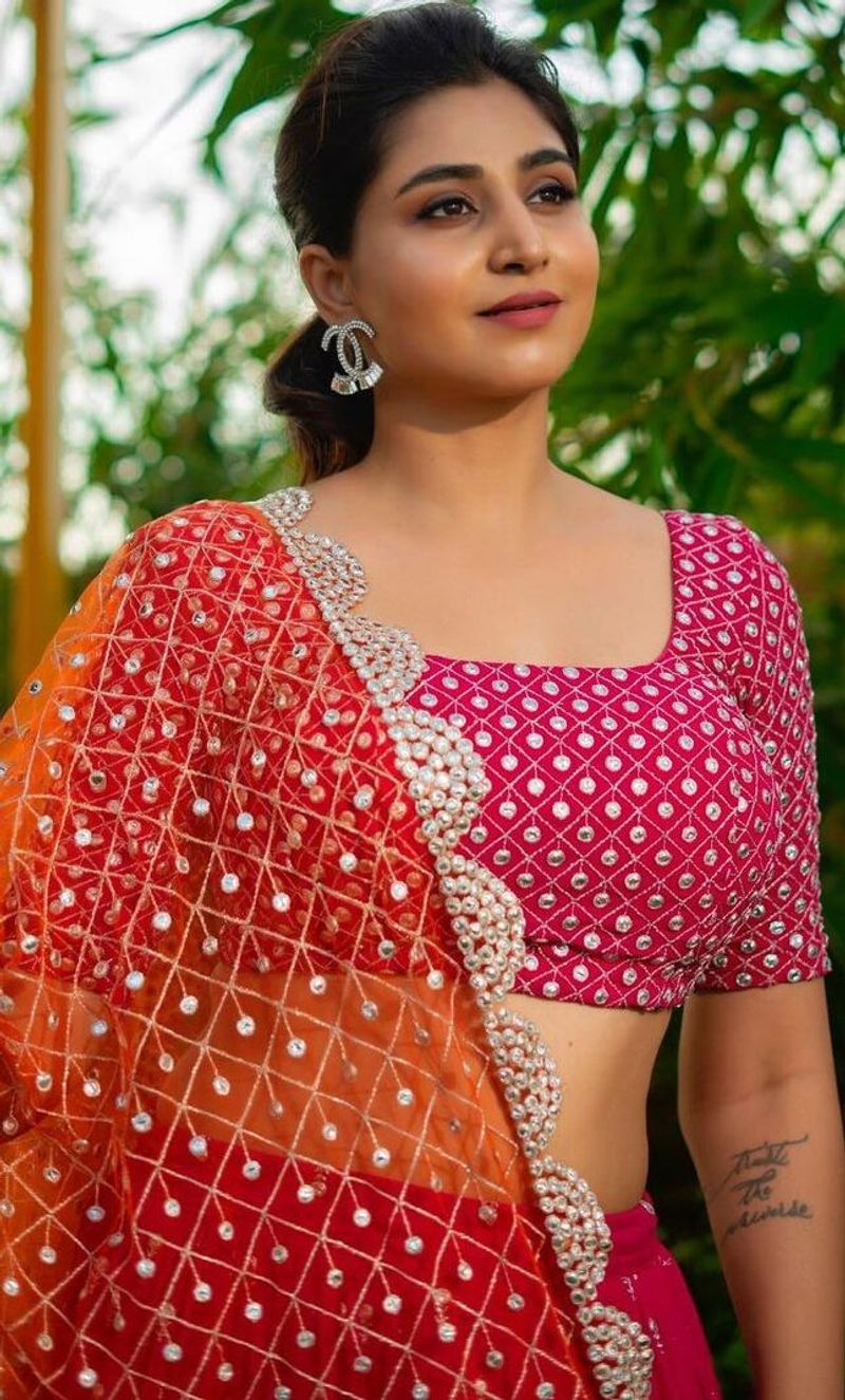 hot anchor varshini sizzles in choli lehanga her latest pics goes viral