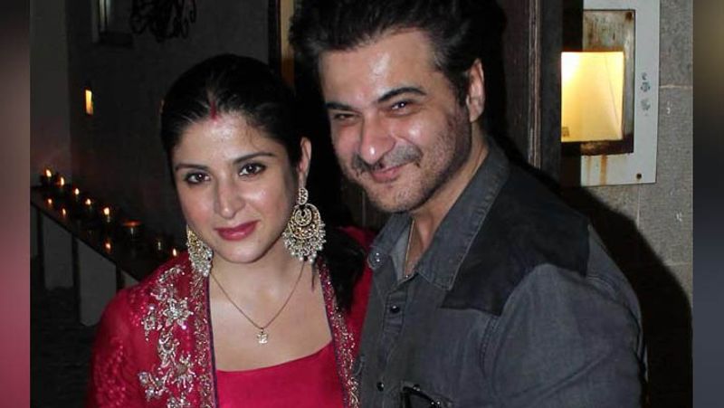 sanjay kapoor birthday here is some life interesting facts and love story of actor