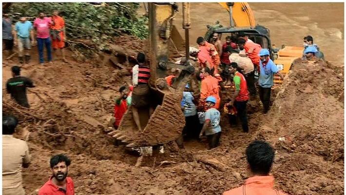 kerala rain more than twenty people died in flood like situation kerala rain more than twenty people died in flood like situation