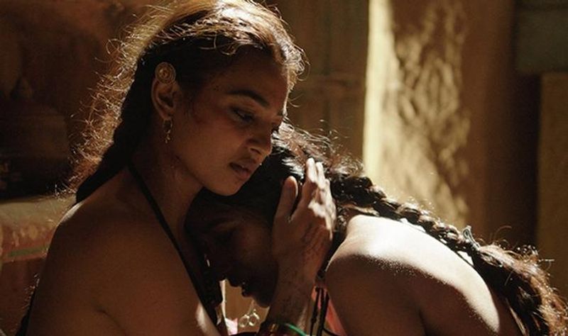 Jaqueline Fernandez to Kareena Kapoor to Esha Gupta: 7 Bollywood actresses went topless RCB