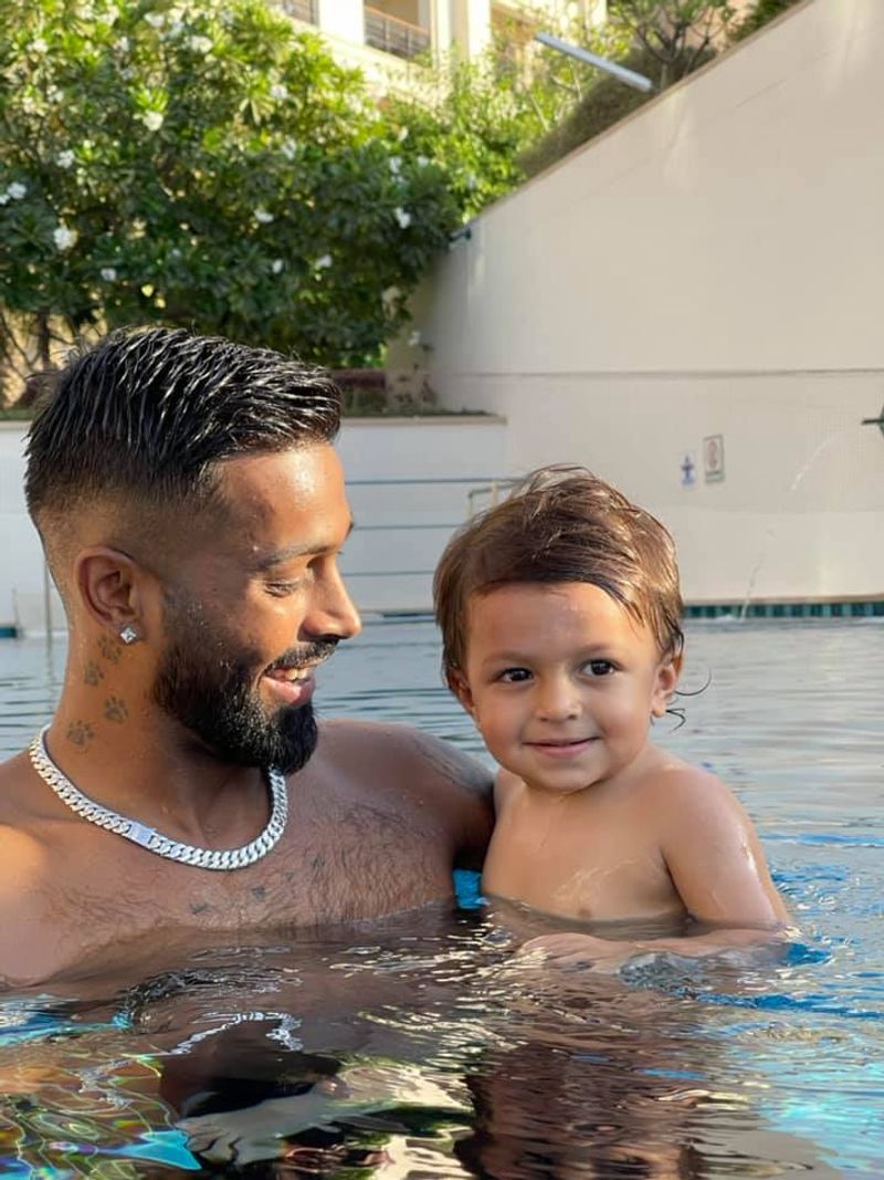 Check out Hardik Pandya, Natasa Stankovic's latest looks (See pictures)-ayh