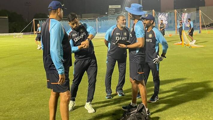 MS Dhoni back to Team India as mentor ahead of ICC T20 World Cup 2021 spb MS Dhoni back to Team India as mentor ahead of ICC T20 World Cup 2021 spb