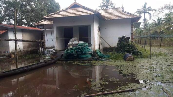 cheruthana area under water people on suffering cheruthana area under water people on suffering