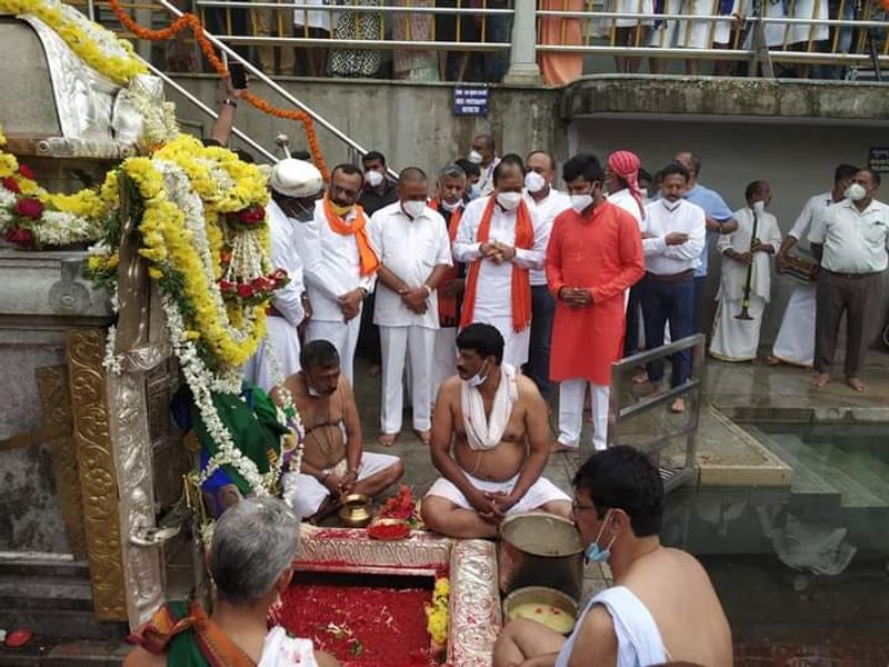 1 Minute Delay Kaveri Theerthodbhava In Talakaveri grg