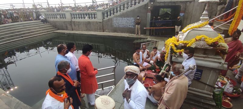1 Minute Delay Kaveri Theerthodbhava In Talakaveri grg