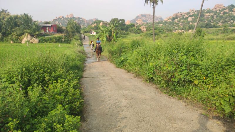 Koppal DC Vikas Kishor Suralkar Visits to Gangavati on Horse Riding grg