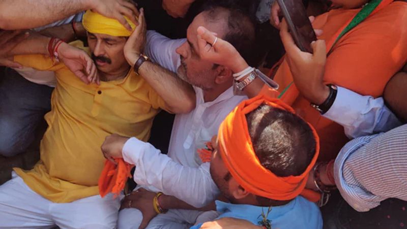 Fake News Manoj Tiwari was admitted to the hospital in Delhi