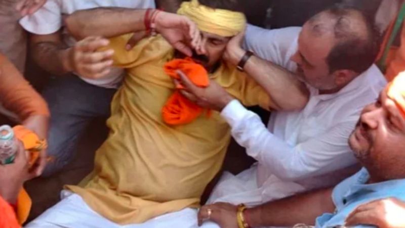 Fake News Manoj Tiwari was admitted to the hospital in Delhi