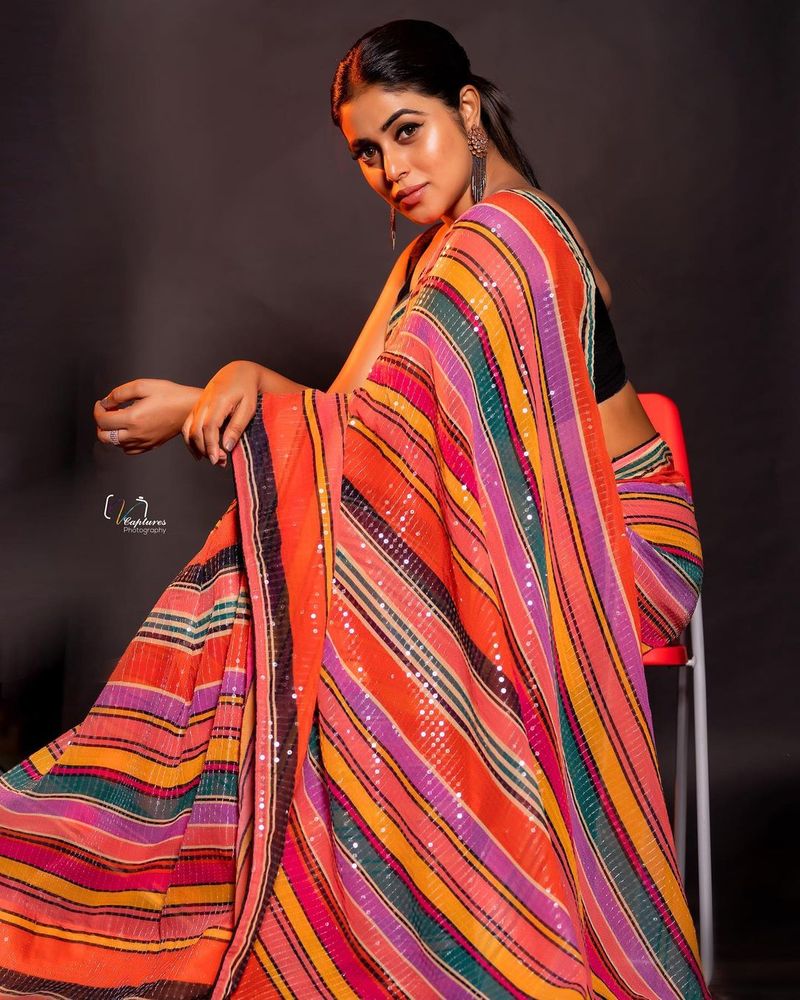 dhee judge poorna blows mind in sleeveless jacket and designer saree