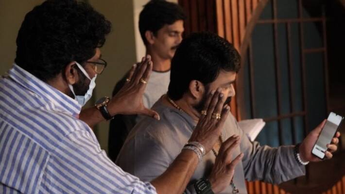 Shaji Kailas share his photo with Mohanlal Shaji Kailas share his photo with Mohanlal