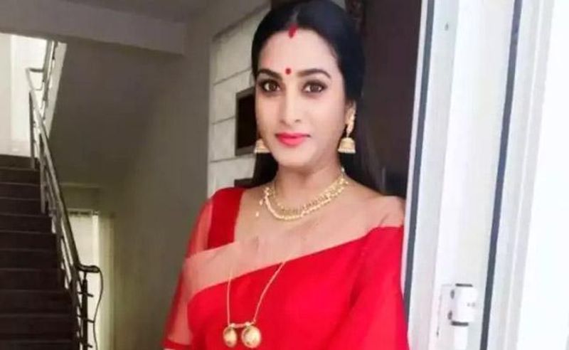 is actress surekha got second marriage what is the meaning behind these photos