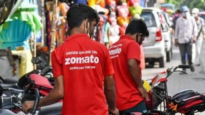 Service center officer told to learn Hindi ... zomoto company hired again Service center officer told to learn Hindi ... zomoto company hired again