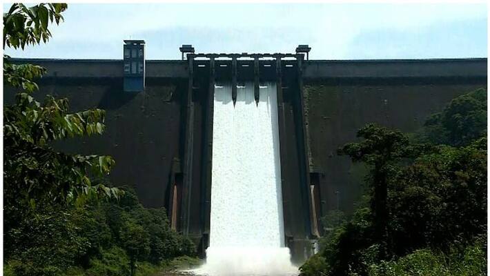 idukki dam shutters opened after three years idukki dam shutters opened after three years