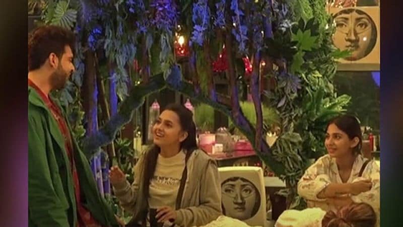 Bigg Boss 15, karan kundrra express his feelings to tejasswi prakash