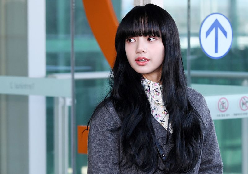 BLACKPINK Lisa's 'MONEY' shatters records to become fastest song from K-Pop solo artist to achieve this feat-dnm