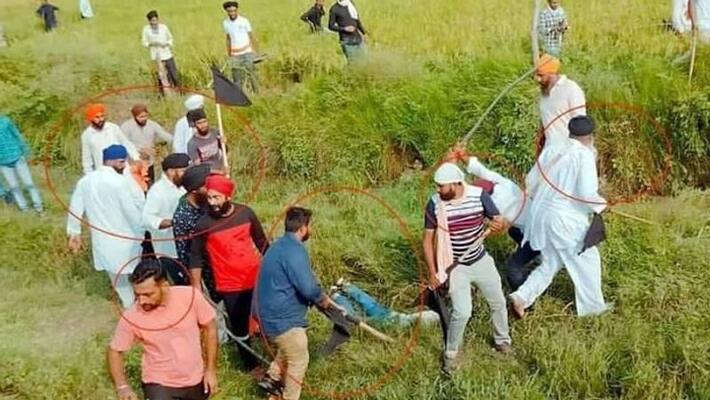 Lakhimpur Violence, Police issued picture of crowd beating people, informer will be awarded Lakhimpur Violence, Police issued picture of crowd beating people, informer will be awarded