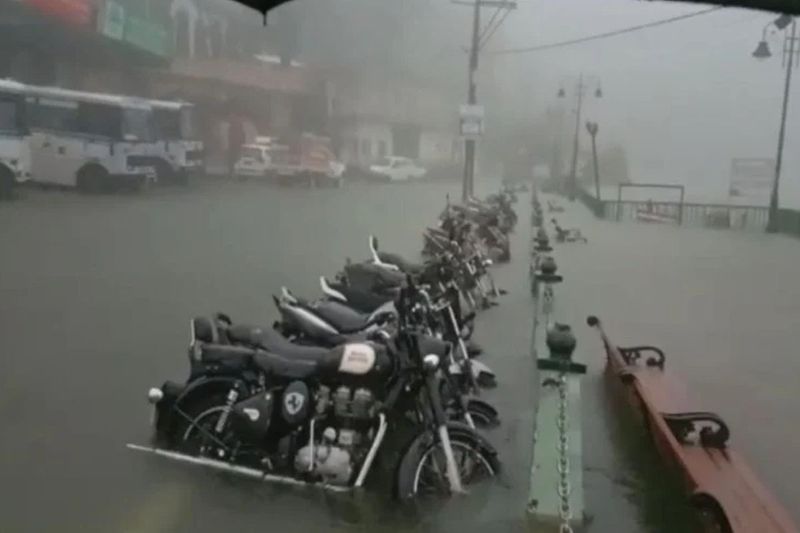 uttarakhand heavy devastation due to rain, 25 dead