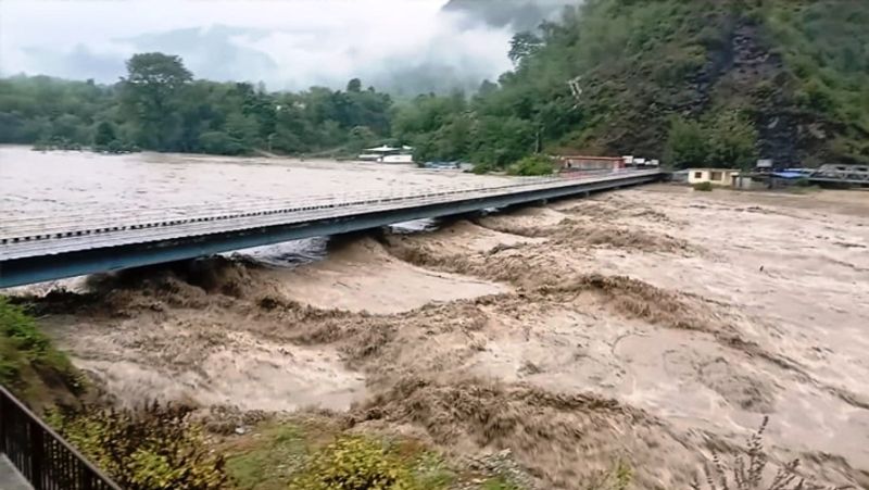 Shocking pictures of floods in Nepal