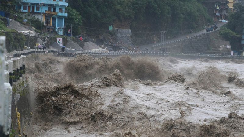 Shocking pictures of floods in Nepal