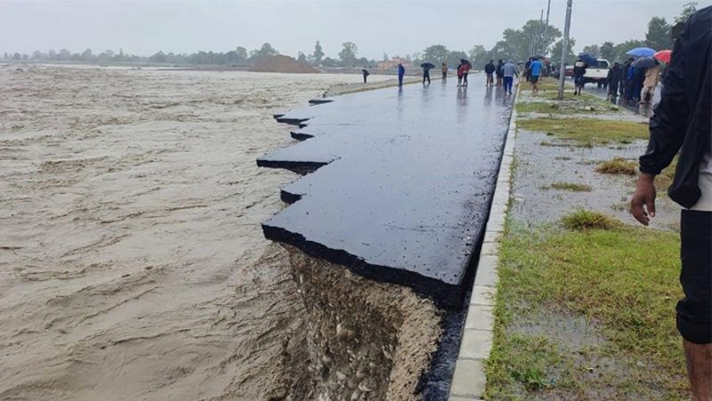 Shocking pictures of floods in Nepal