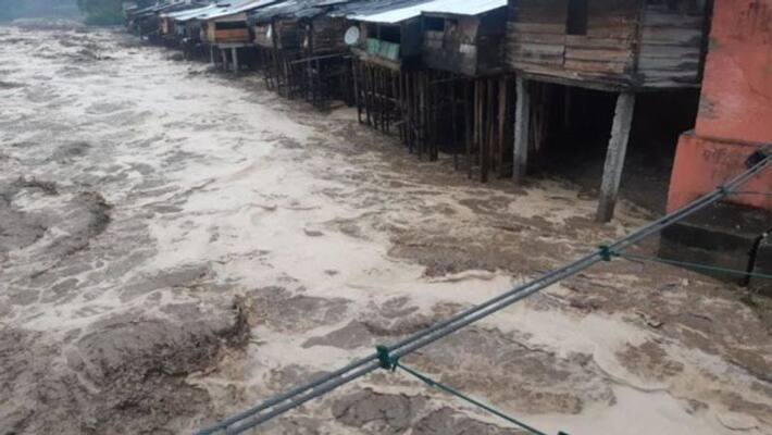 Heavy rains in Andhra Pradesh, Districts affected by flood water Heavy rains in Andhra Pradesh, Districts affected by flood water