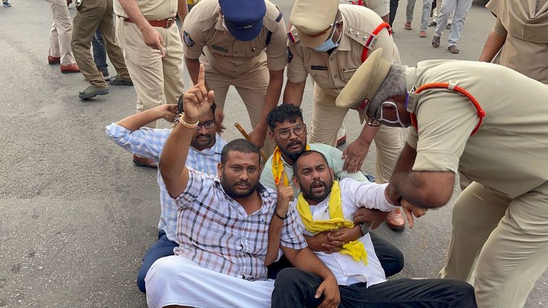 ap bandh... tdp leaders and supporters arrests in ap