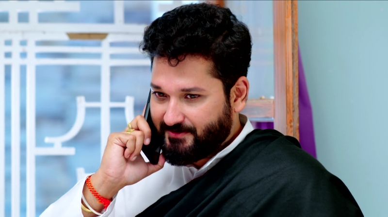 Mahindra believes Rishi will reconcile with Jagathi In todays guppadantha manasu serial episode