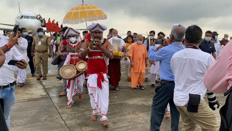 UP PM Narendra Modi will inaugurate Kushinagar International Airport Today News Live and Updates