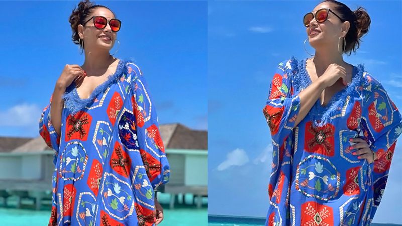 bipasha basu and karan singh grover picture goes viral from maldives bjc