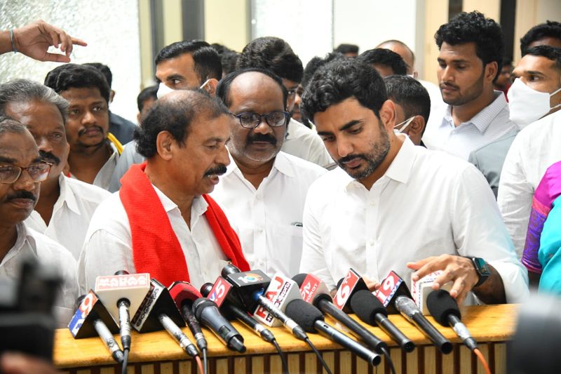 CPI Leader Ramakrishna Inspected TDP Head Office in Mangalagiri