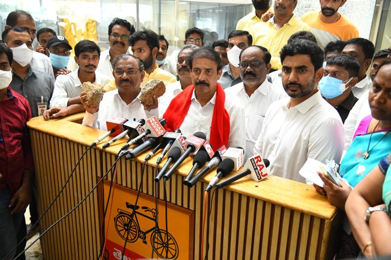 CPI Leader Ramakrishna Inspected TDP Head Office in Mangalagiri