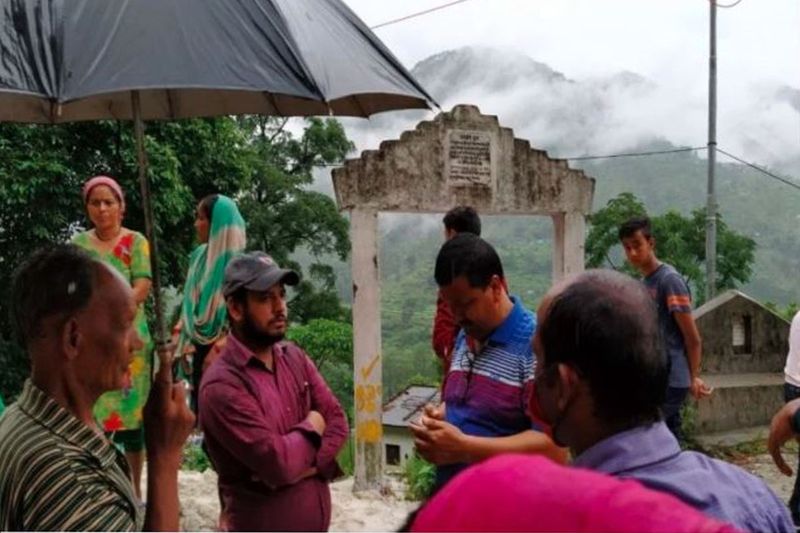 chhattisgarh 55 tourists from bhilai trapped in uttarakhand flood