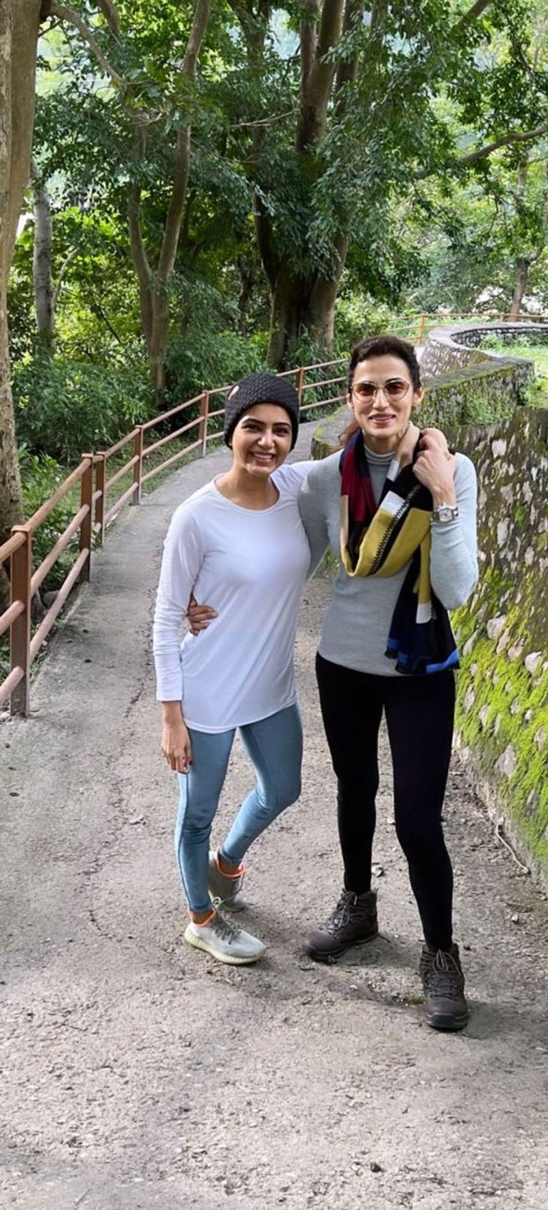 samantha goes emotional after her dehradun trip with close friend