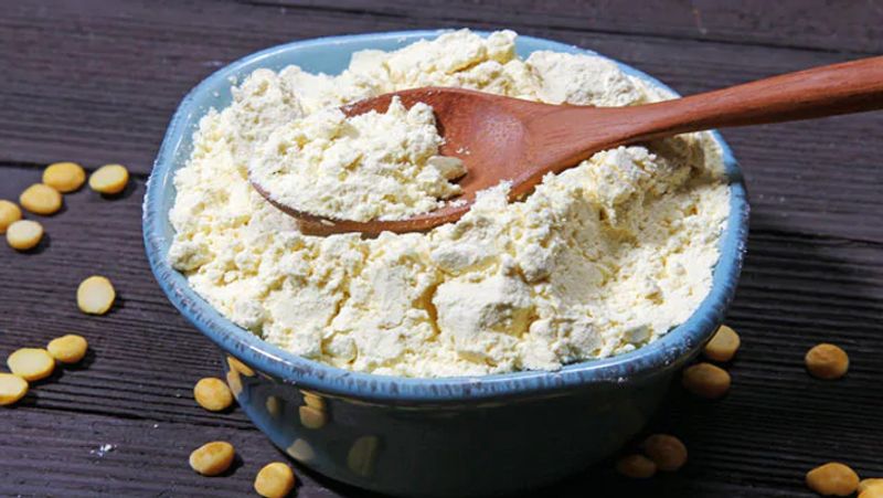 Home remedy for cough and cold: try this besan ka sheera in this winter season