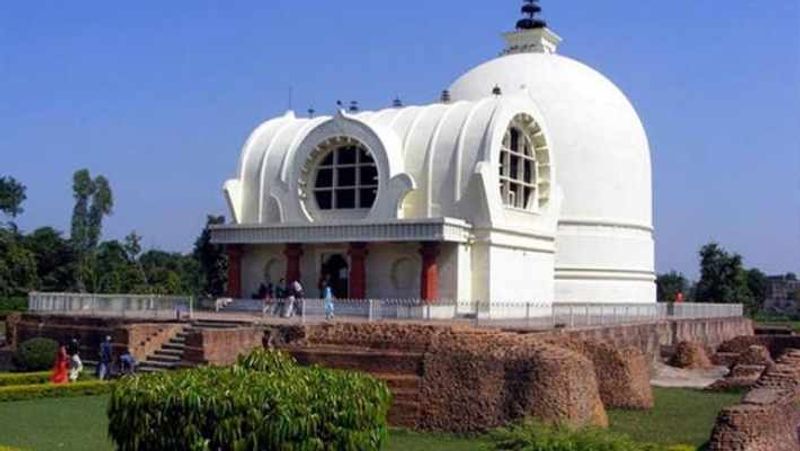 Kushinagar Airport Inauguration know the famous tourist places of the city
