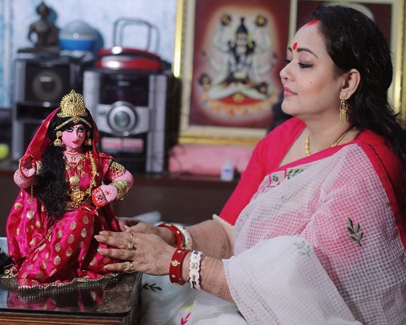 Tollywood Actress Aparajita Adhya greets mother Lakshmi with smiling face bpsb