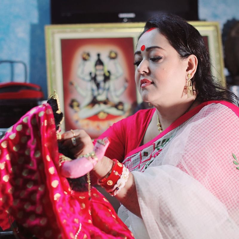 Tollywood Actress Aparajita Adhya greets mother Lakshmi with smiling face bpsb