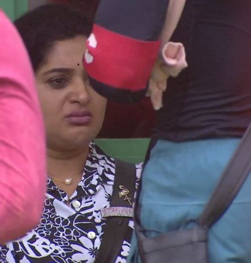 Bigg Boss 5 Telugu Sunny and priya fight takes ugly turn