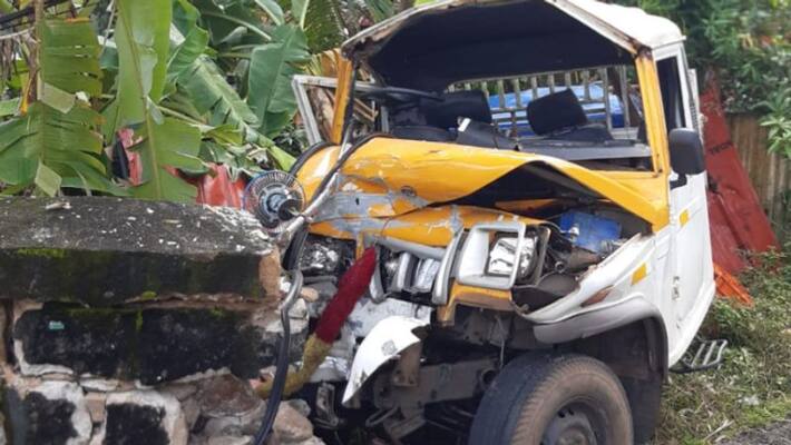 pickup van accident in alappuzha pickup van accident in alappuzha