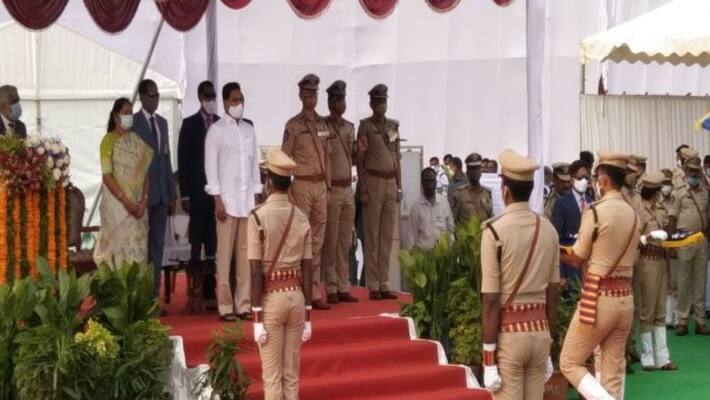 police jobs Recruitment Notification Released in December: AP CM YS Jagan police jobs Recruitment Notification Released in December: AP CM YS Jagan
