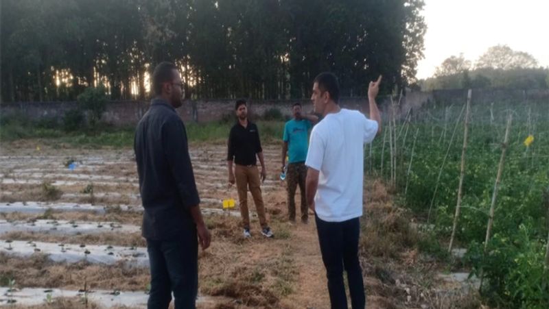 T20 World Cup 2021: mentor MS Dhoni in Dubai, while his Wife and daughter staying in ranchi